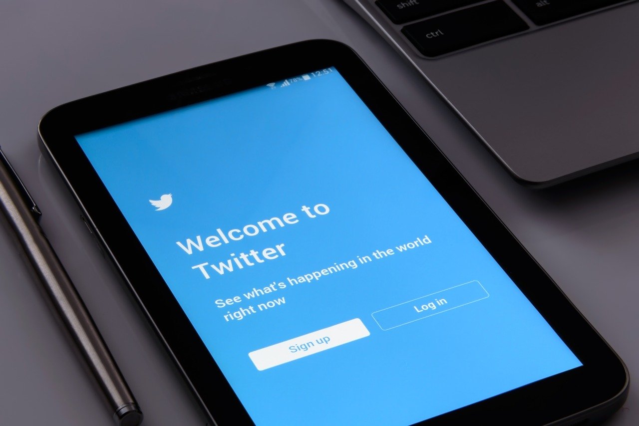 Restaurant Twitter Post Ideas